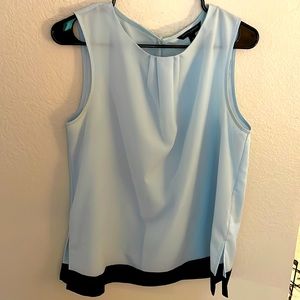 Blue sleeveless blouse perfect for the workplace. Banana Republic size M.